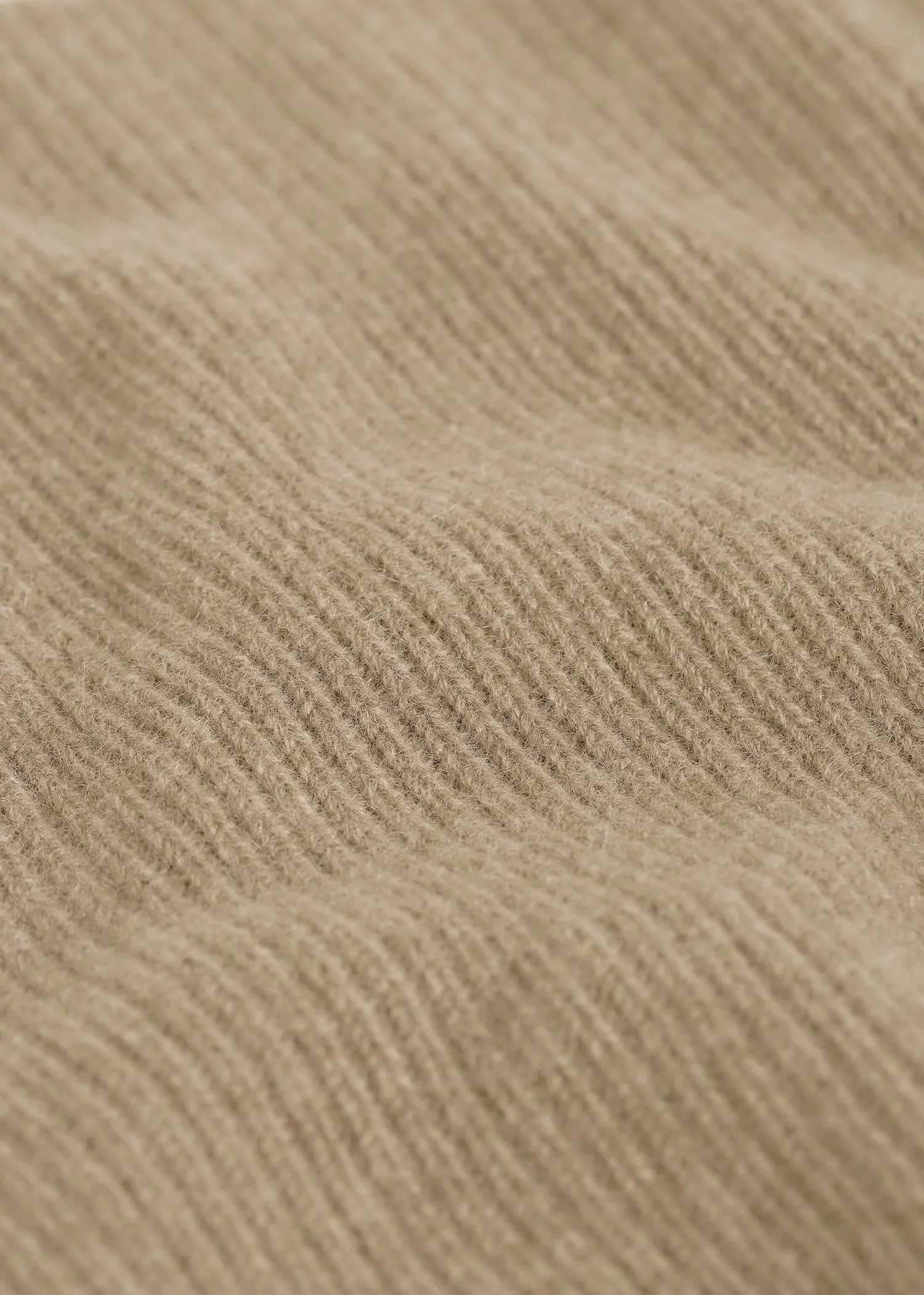 Cashmere neck warmer biscuit