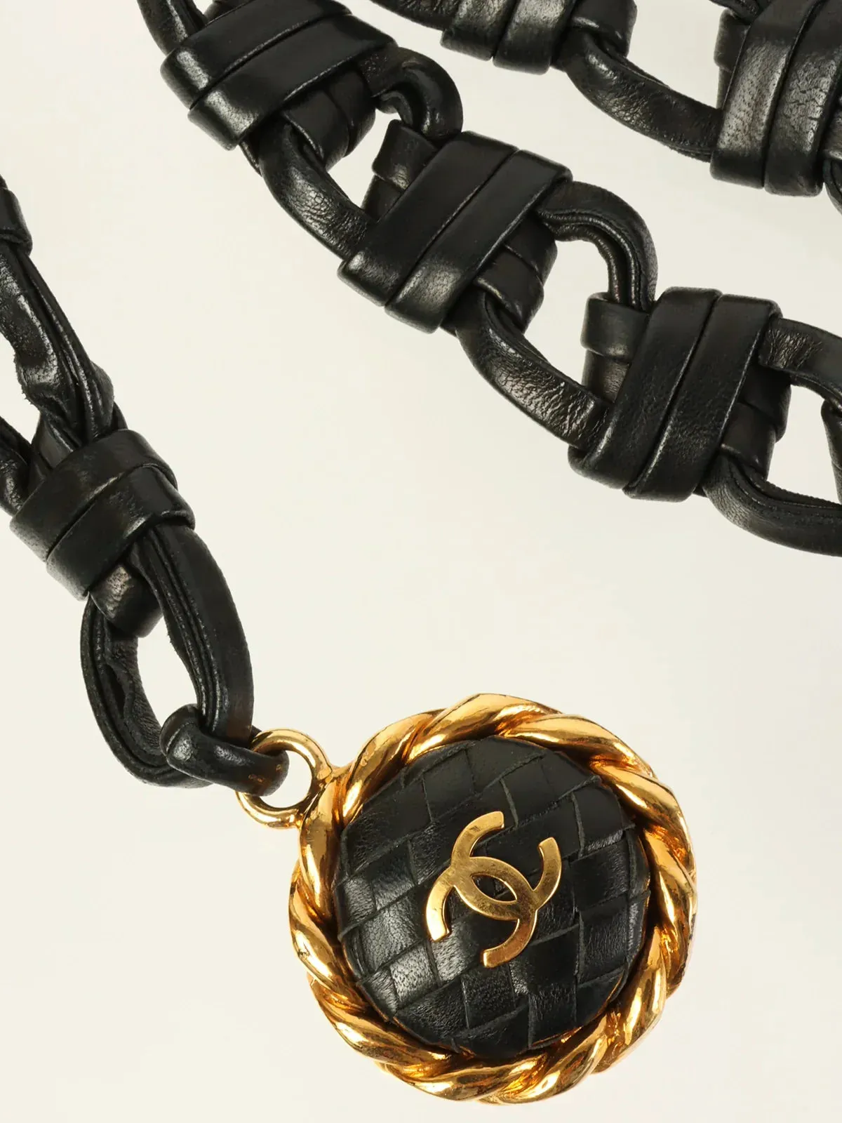 CHANEL 1994 Made Edge Chain Cc Mark Charm Leather Belt Black/Gold