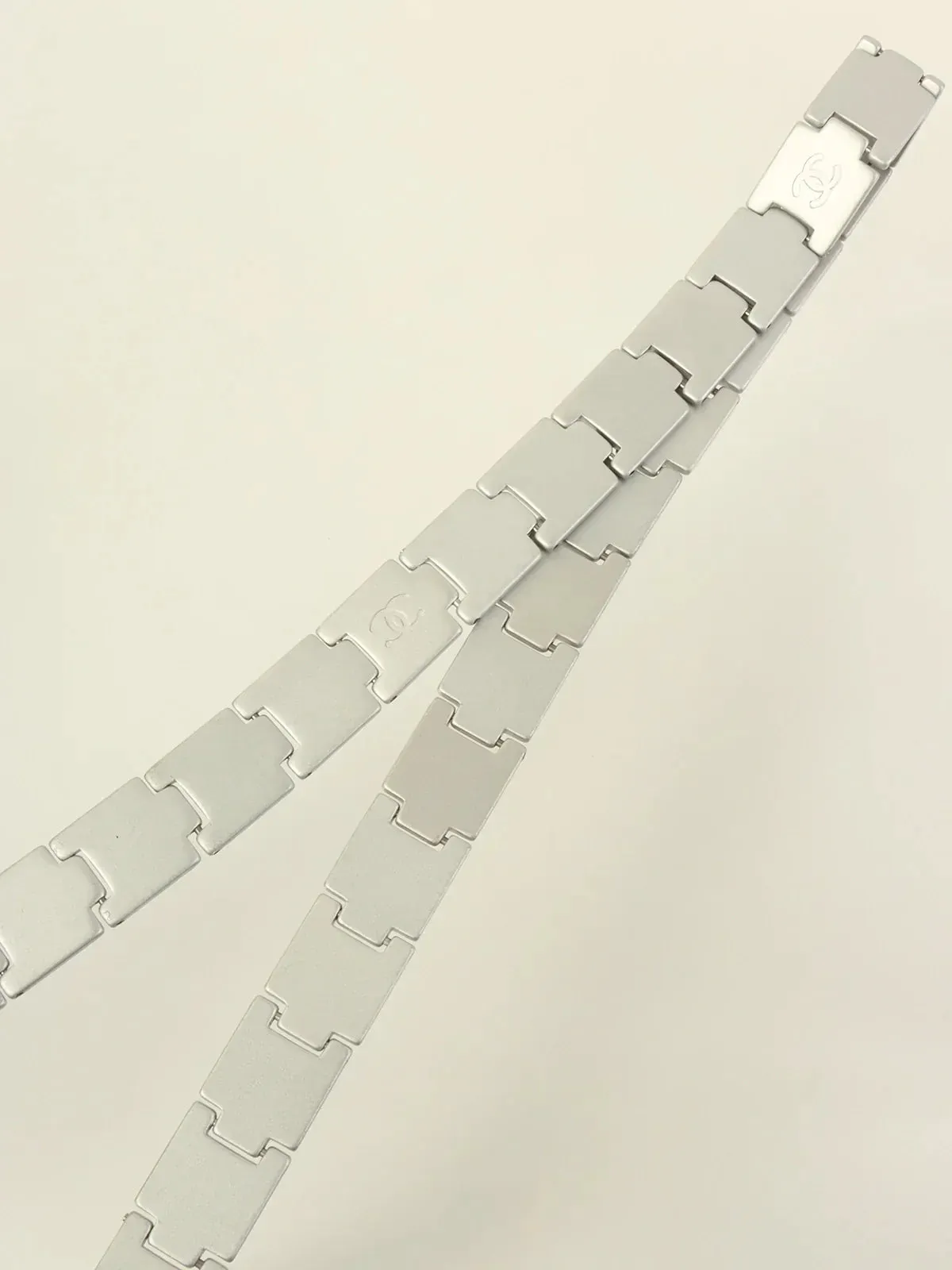 CHANEL 1999 Made Round Cc Mark Plate Belt Silver