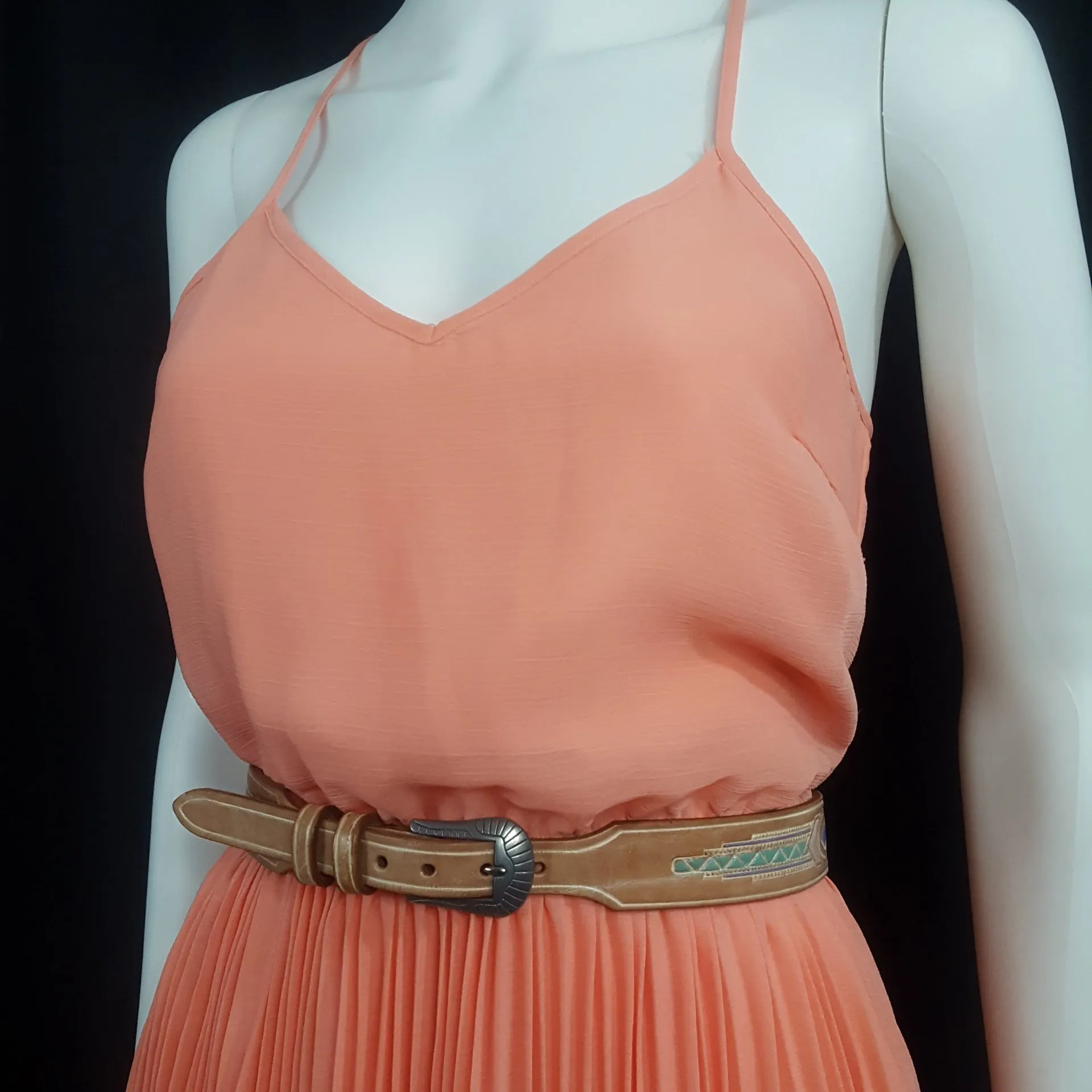 Silver Creek Tooled Leather Western Inspired Belt  sz. Small