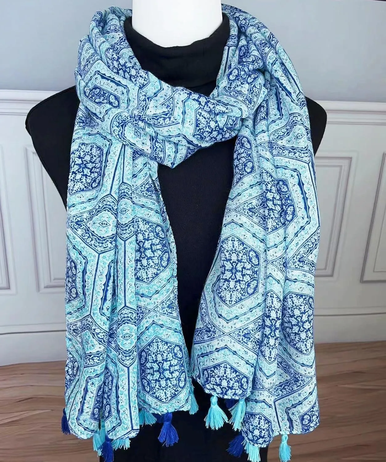 Travel Boho Scarf for Women Casual Lightweight Pashmina Scarves Fashion Multicolor Shawl Wraps with Fringed Beads