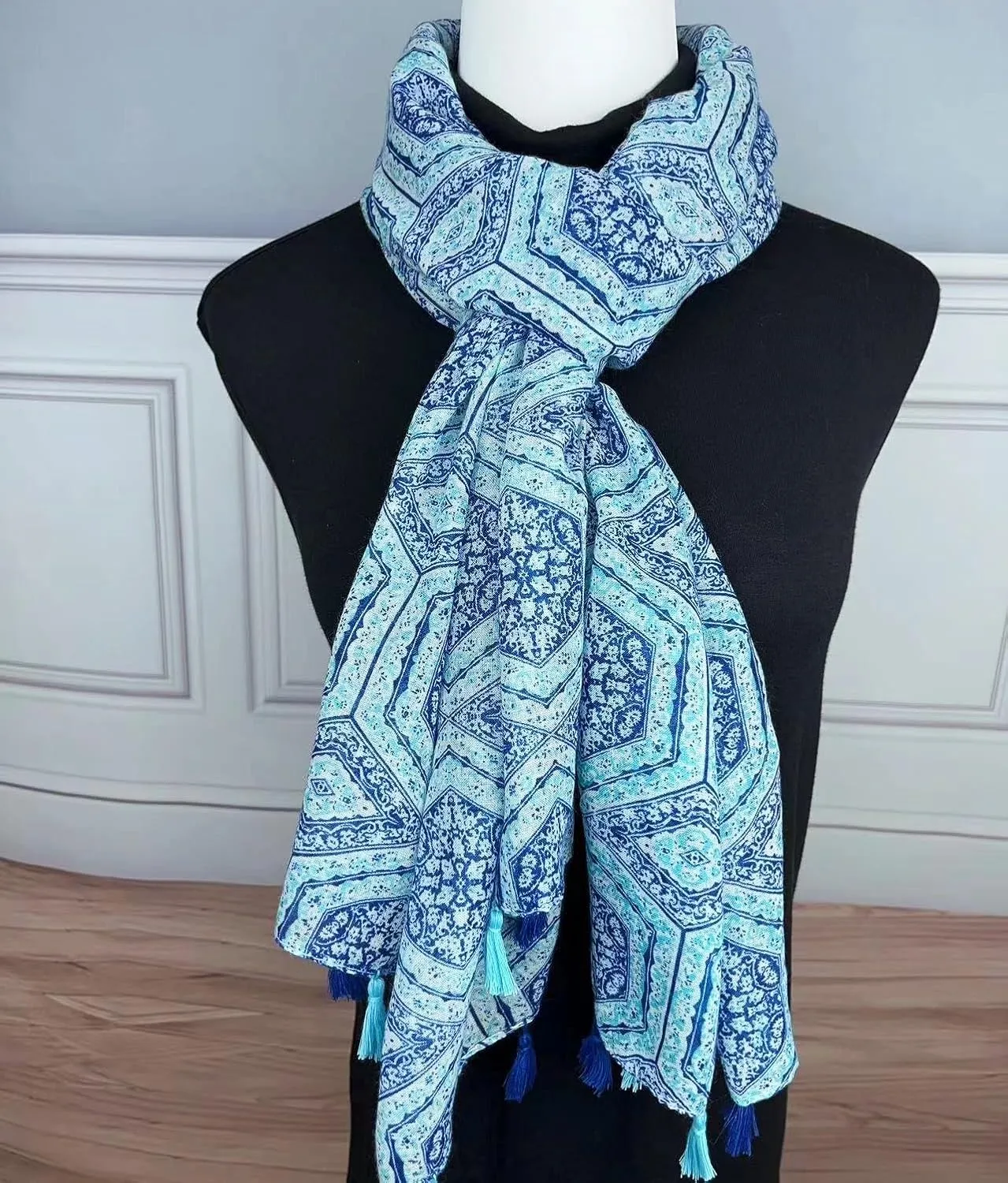 Travel Boho Scarf for Women Casual Lightweight Pashmina Scarves Fashion Multicolor Shawl Wraps with Fringed Beads