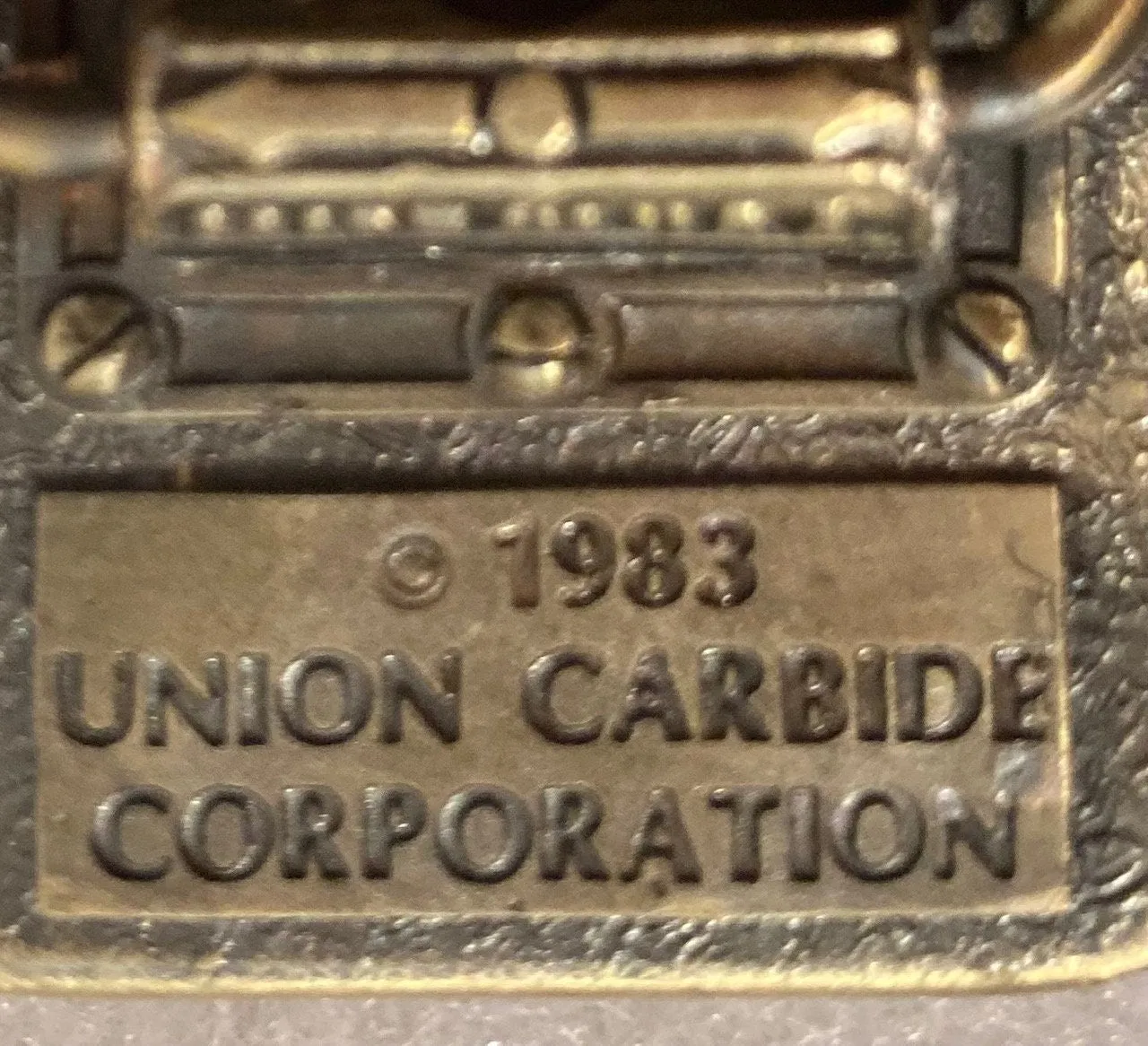 Vintage 1983 Metal Belt Buckle, Rayovac Eveready Batteries, Union Carbide, Brass, 2 3/4" x 1 1/2", Heavy Duty, Quality, Made in USA, Country