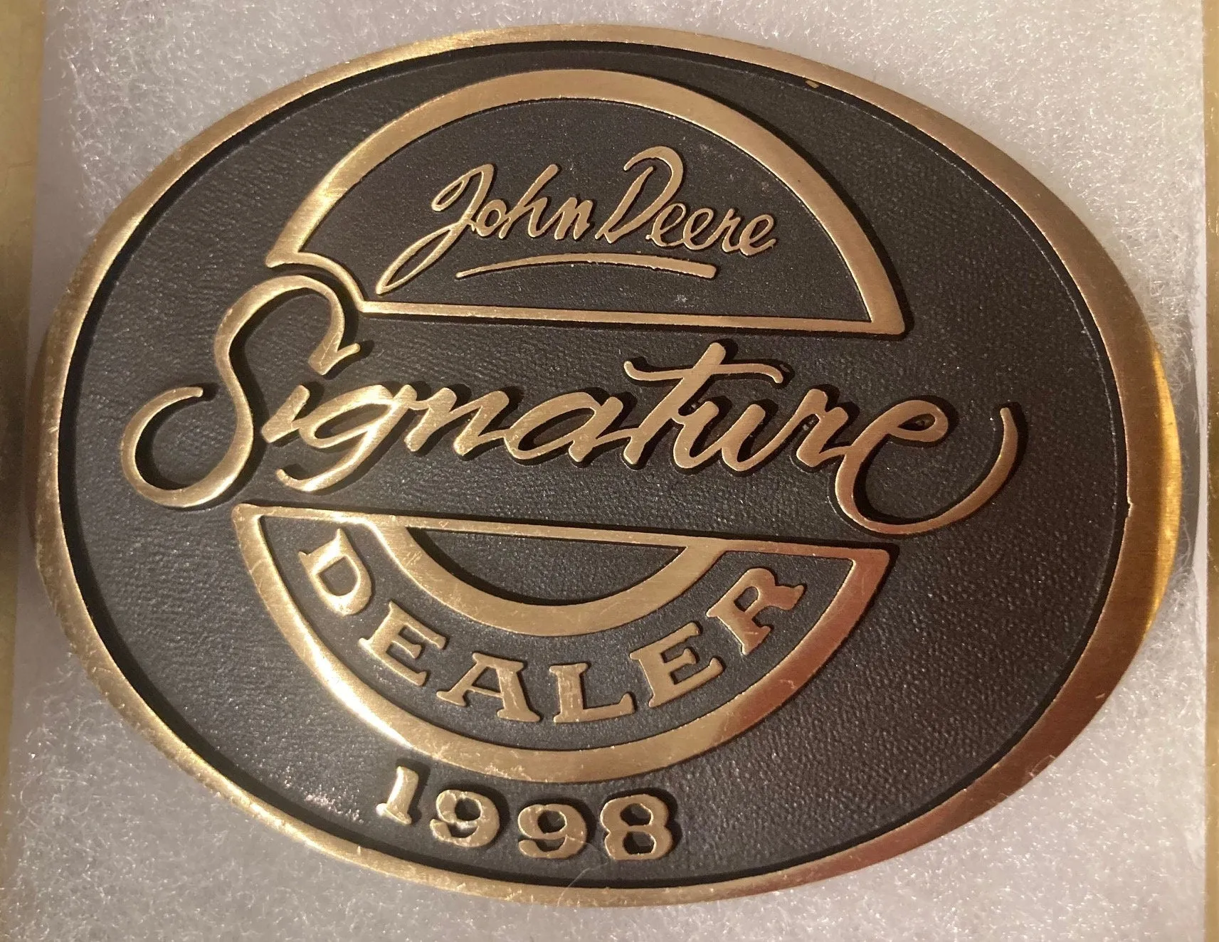 Vintage 1998 Metal Belt Buckle, John Deere, Signature Dealer, Farming, Tractor, Farmers, 3 1/4" x 2 1/2", Heavy Duty, Quality, Thick Metal